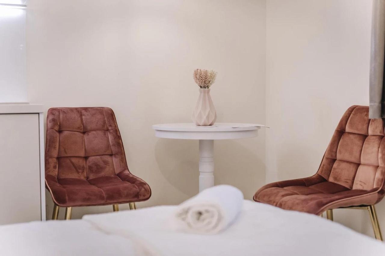 Apartmanhaz Soho Győr Zewnętrze zdjęcie